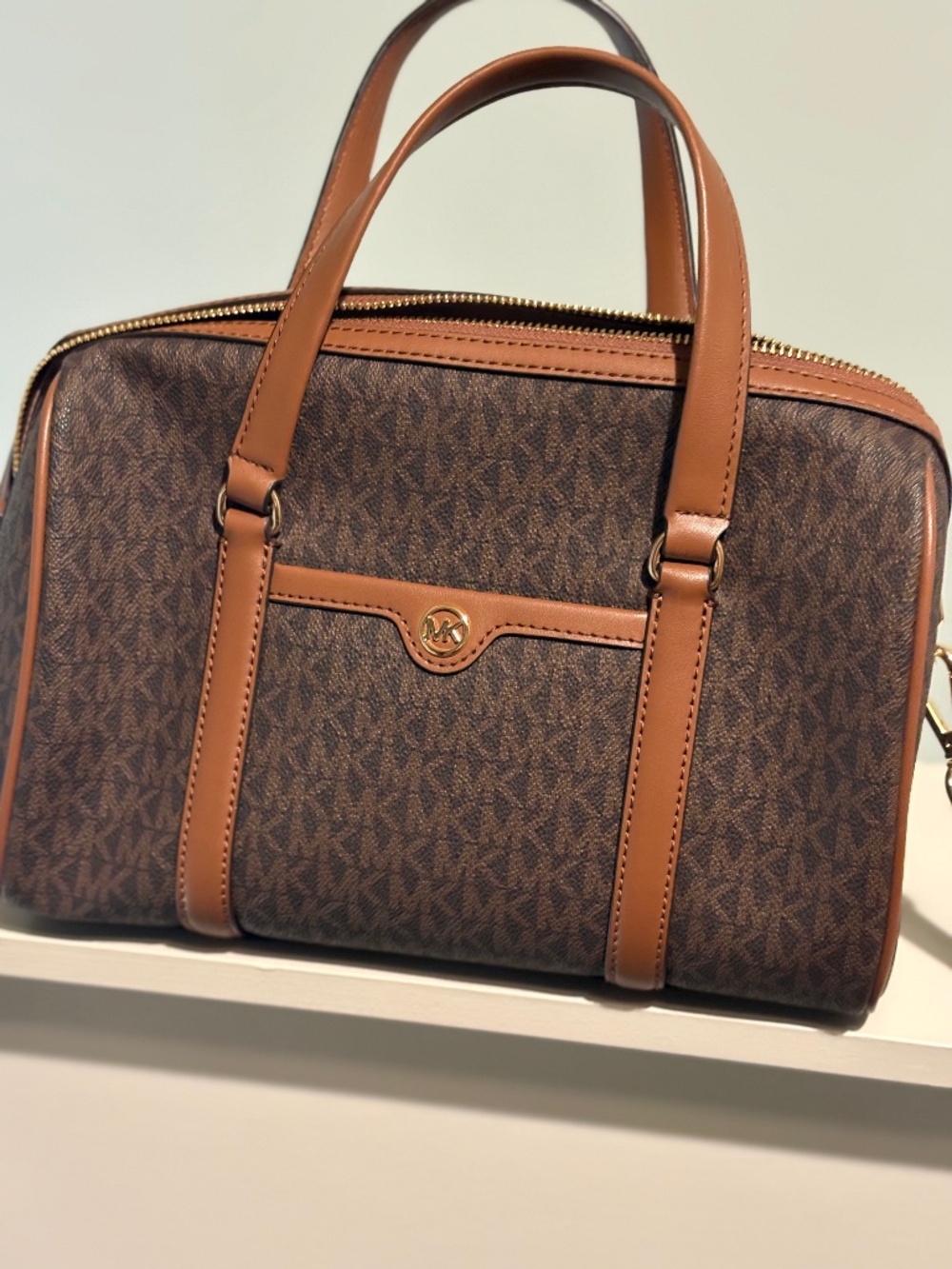 MK MEDIUM PURSE